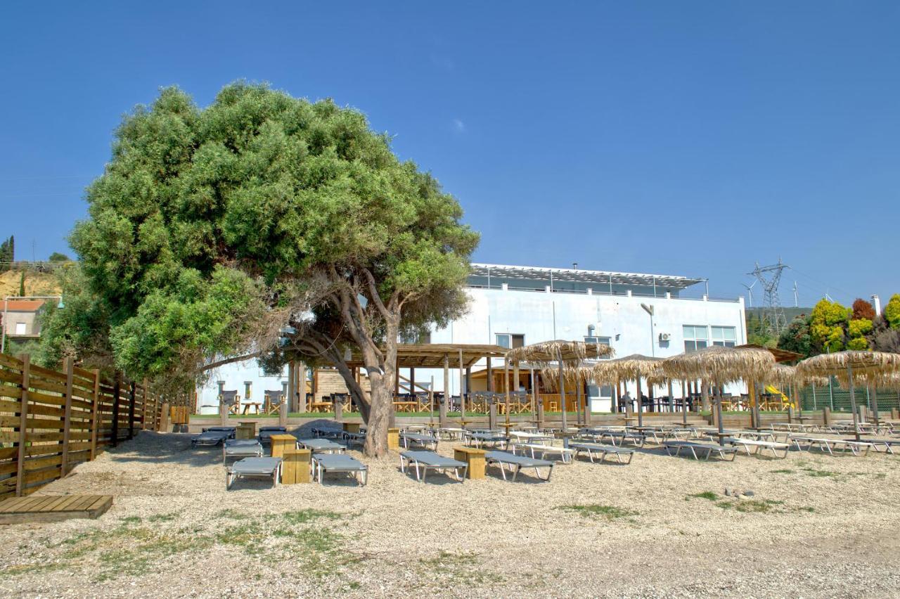 Epipleon Luxury Suites: Seaside Suite with Spacious Terrace Nafpaktos Exterior photo