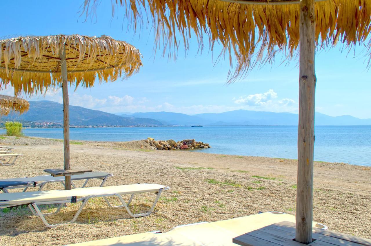 Epipleon Luxury Suites: Seaside Suite with Spacious Terrace Nafpaktos Exterior photo
